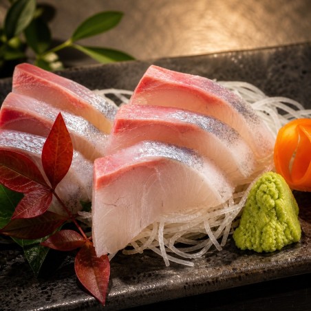 Sashimi de llobarro (3 peces)